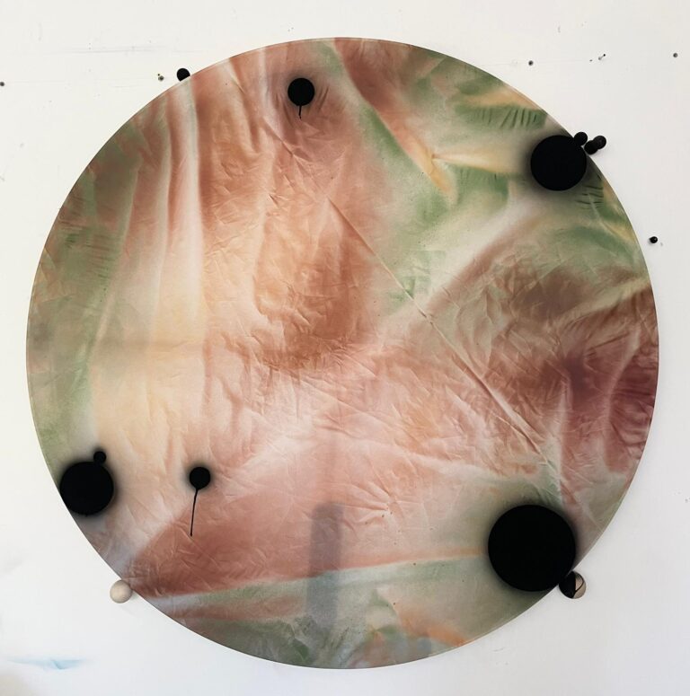 Tremolo 15 O. BZZC140 2024 Z cyklu Bebniarze. akryl na stylonie fi140cm